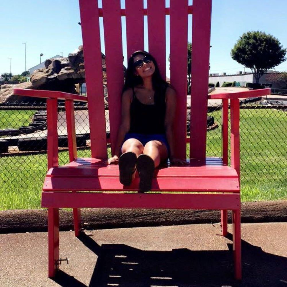 Meet your Posher, Veronica